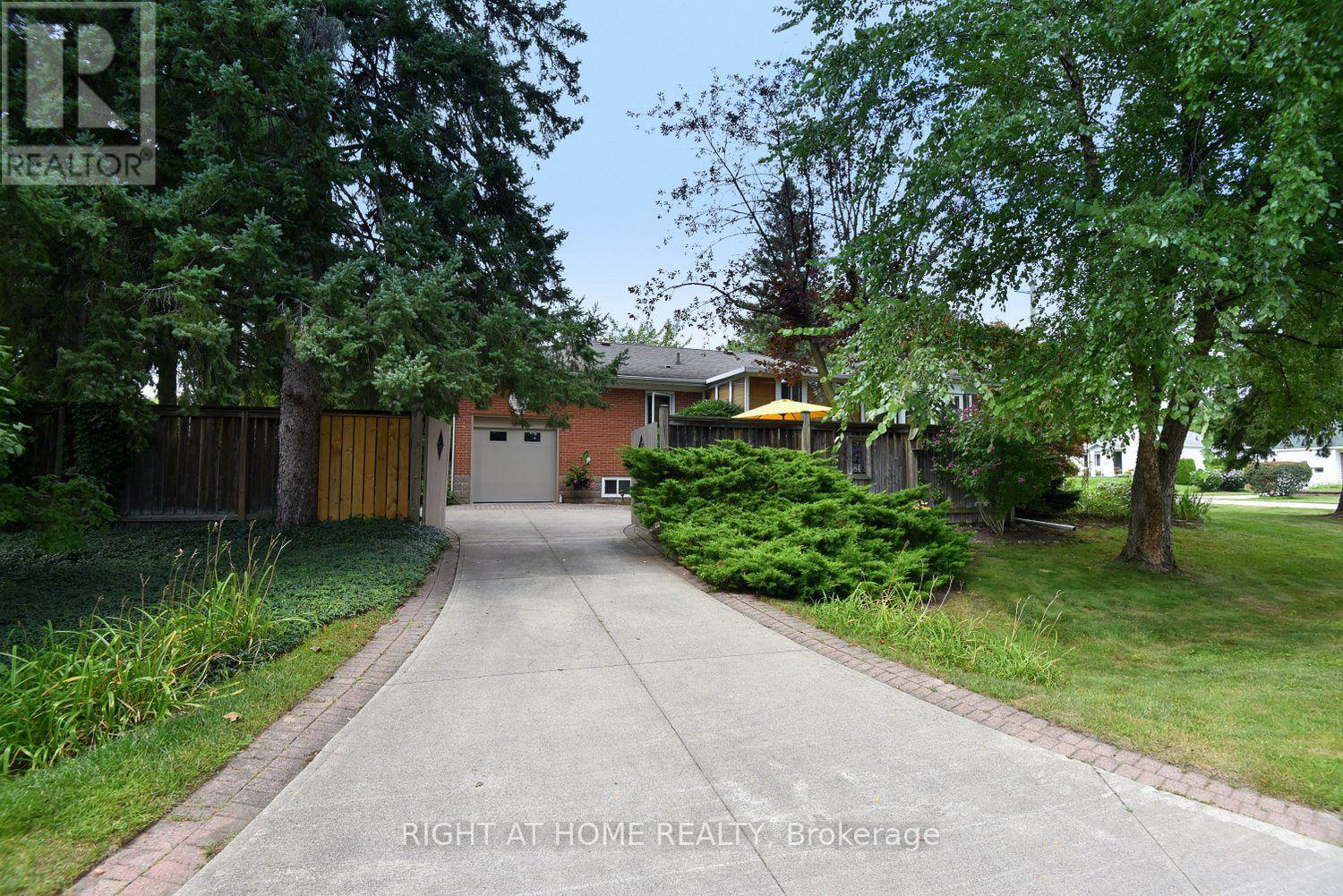936 Boothman Avenue, Burlington, Ontario  L7T 1P6 - Photo 28 - W13719152
