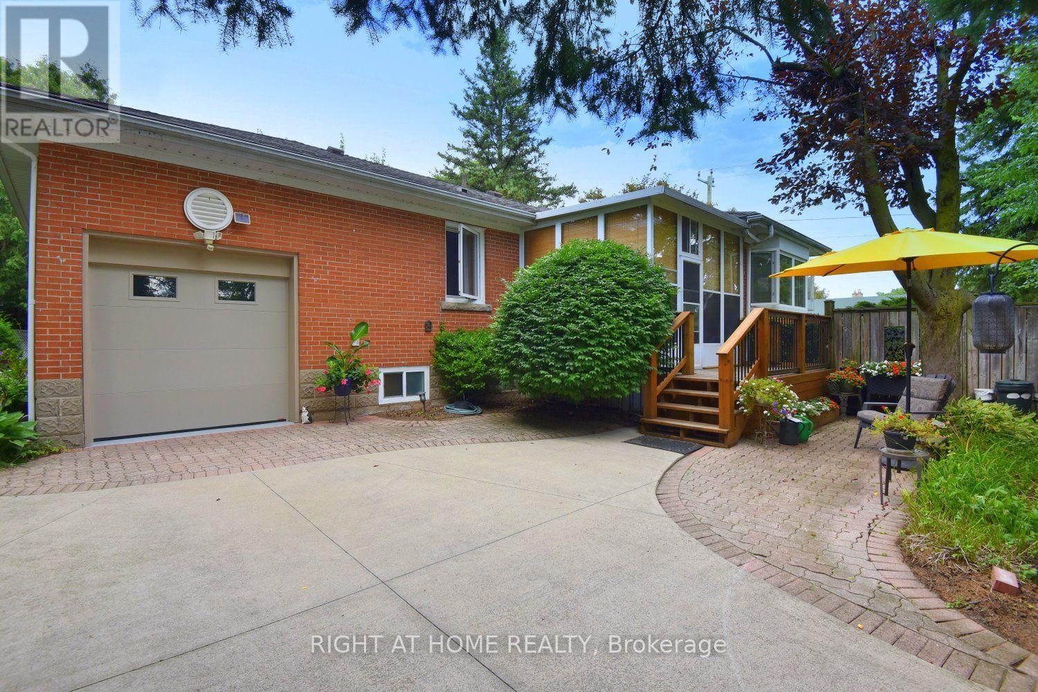 936 Boothman Avenue, Burlington, Ontario  L7T 1P6 - Photo 29 - W13719152