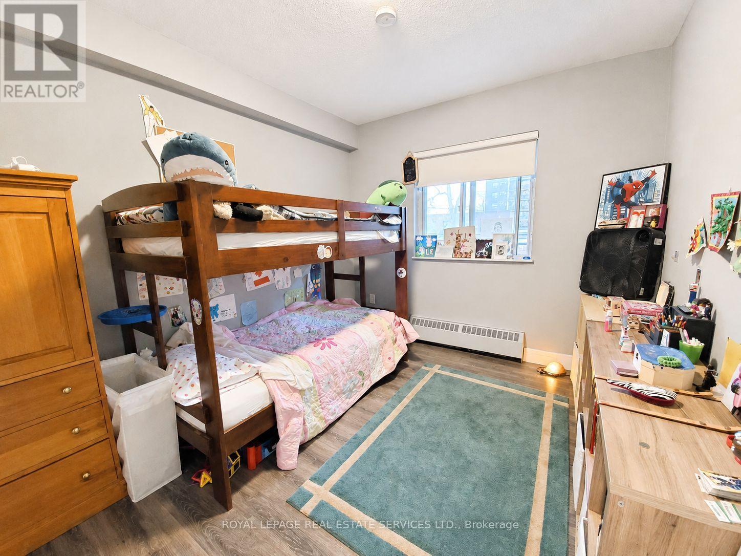 203 - 15 Elizabeth Street N, Mississauga, Ontario  L5G 2Z3 - Photo 14 - W13719182