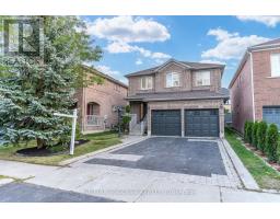 54 FERNCROFT PLACE, Brampton, Ontario
