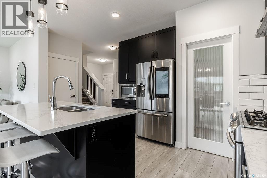 213 Dubois Crescent, Saskatoon, Saskatchewan  S7V 0R4 - Photo 7 - SK046837
