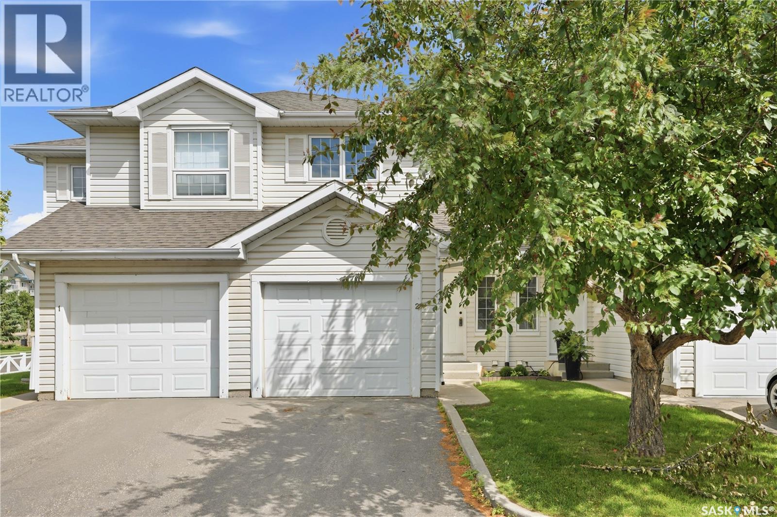 2 110 Keevil Crescent, Saskatoon, Saskatchewan  S7N 4N8 - Photo 2 - SK046830