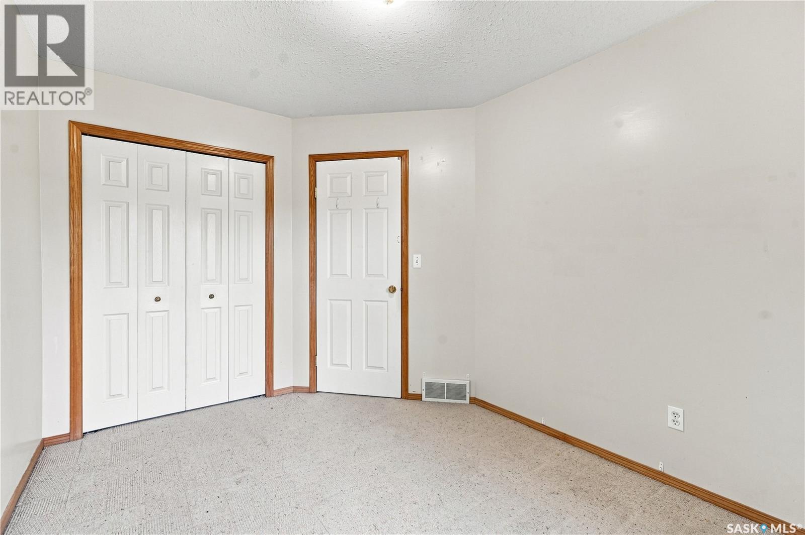 2 110 Keevil Crescent, Saskatoon, Saskatchewan  S7N 4N8 - Photo 24 - SK046830
