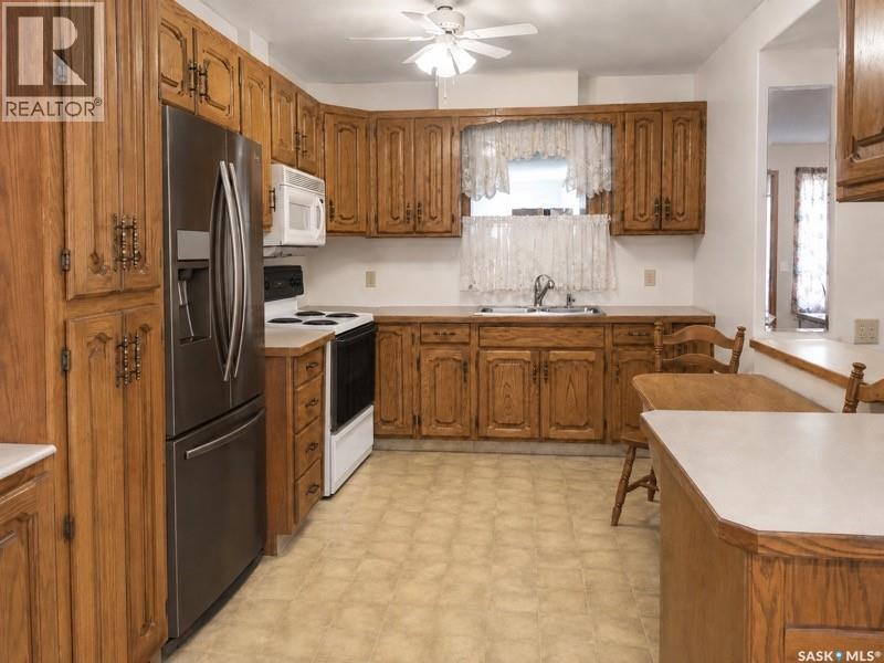 43 1st Avenue NW, Preeceville, Saskatchewan  S0A 3B0 - Photo 11 - SK046829