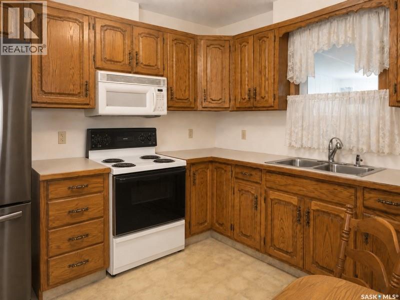 43 1st Avenue NW, Preeceville, Saskatchewan  S0A 3B0 - Photo 12 - SK046829