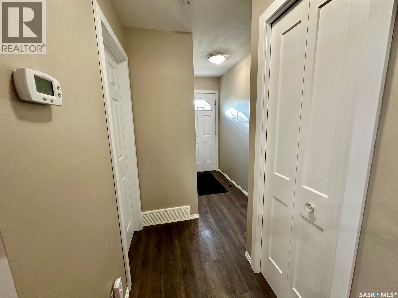 510 Bray Street E, Swift Current, Saskatchewan  S9H 4E3 - Photo 12 - SK046741