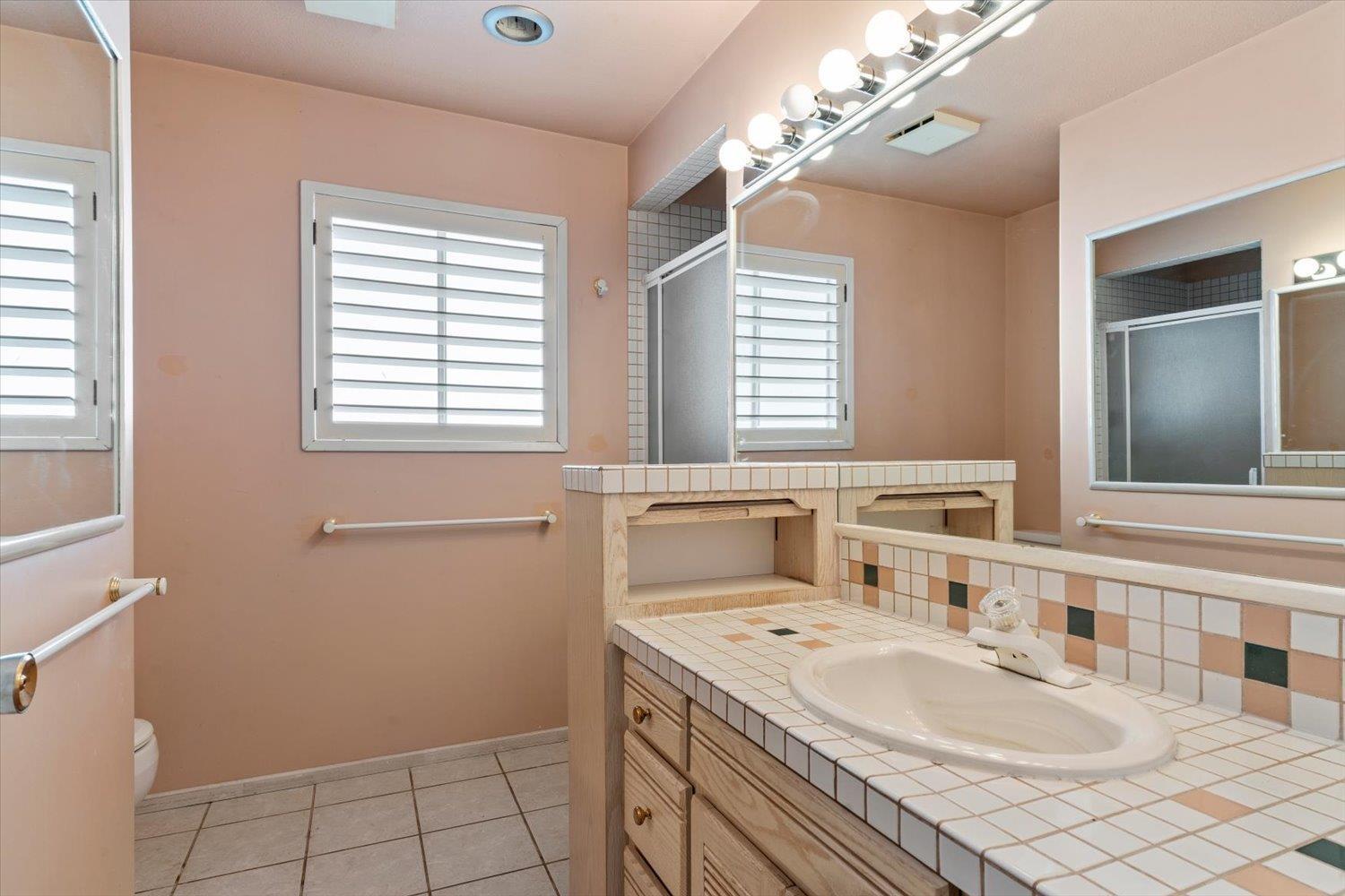 2034 Majestic Crescent, Abbotsford, British Columbia  V2T 3G1 - Photo 17 - R3158838