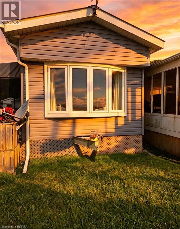 70 Bluewater Avenue Unit# 72, St. Williams, Ontario  N0E 1P0 - Photo 3 - 40858400