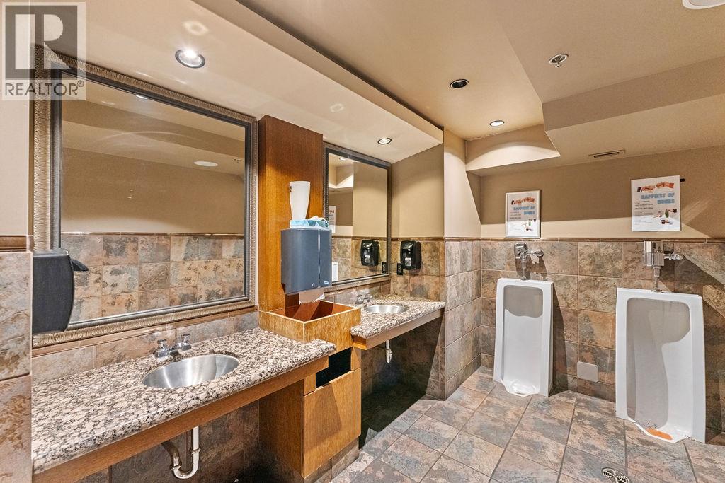 500 Lorne Street, Kamloops, British Columbia  V2C 1W3 - Photo 35 - 10398970