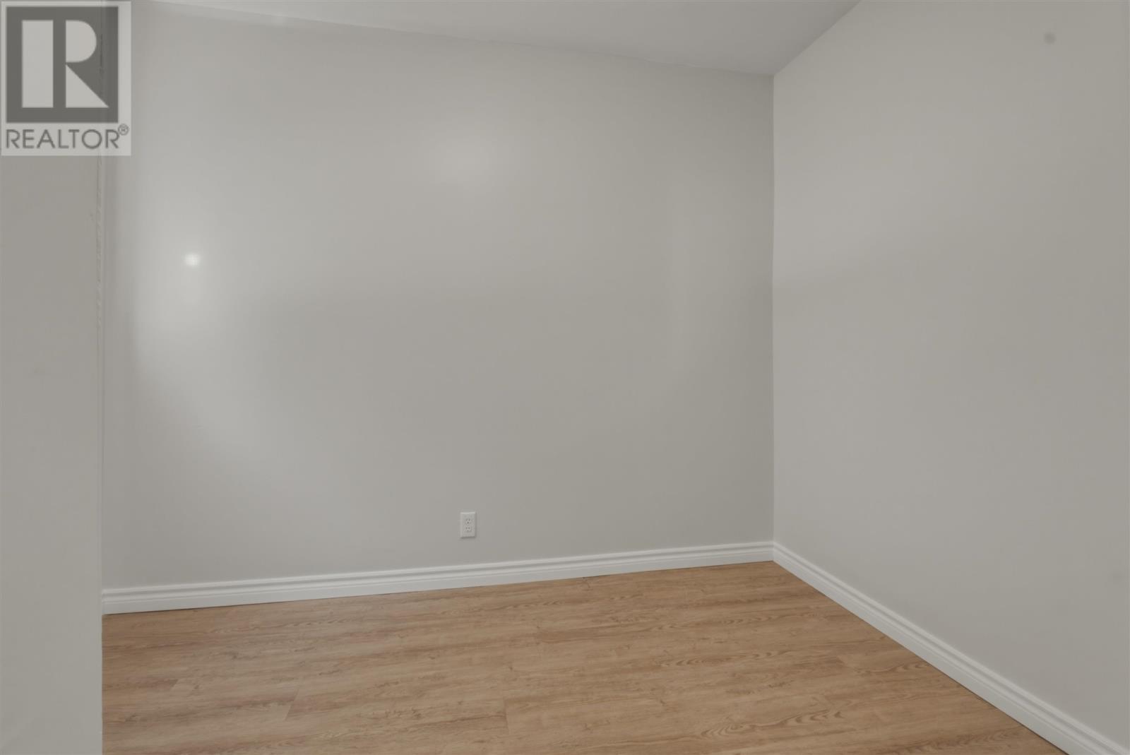 252 Youngfox Rd, Blind River, Ontario  P0R 1B0 - Photo 14 - SM261470
