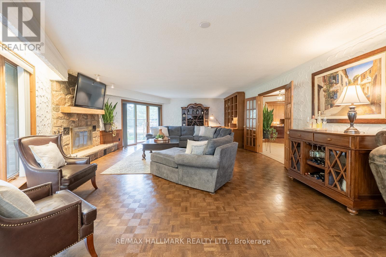 3 Marilyn Avenue, Whitchurch-Stouffville, Ontario  L4A 2C8 - Photo 22 - N12947876