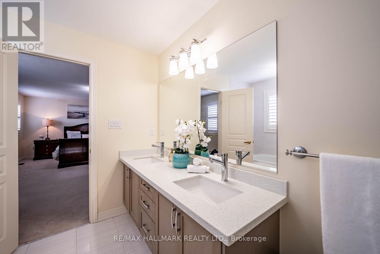 135 Glad Park Avenue, Whitchurch-Stouffville, Ontario  L4A 1X5 - Photo 25 - N13499678