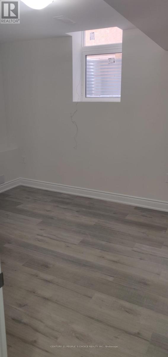 10 Havanna Crescent, Brampton, Ontario  L6P 3Y1 - Photo 2 - W13695250