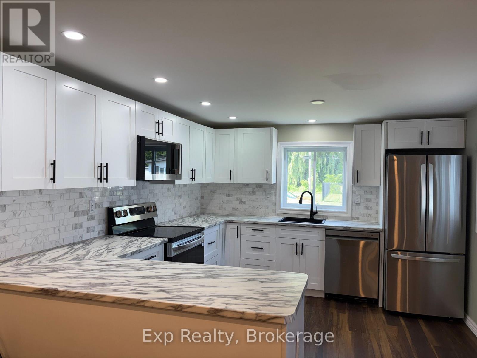 28 - 529 Old 2 Highway, Quinte West, Ontario  K8P 5V5 - Photo 4 - X13681472