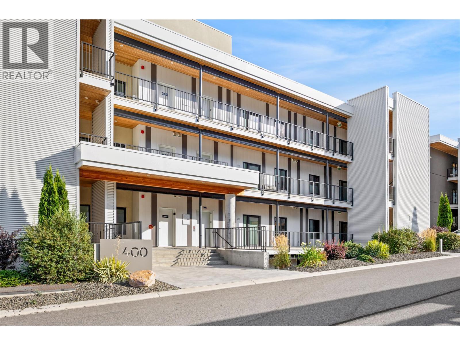 400 Vista Park Unit# 422, Penticton, British Columbia  V2A 0B2 - Photo 2 - 10398926