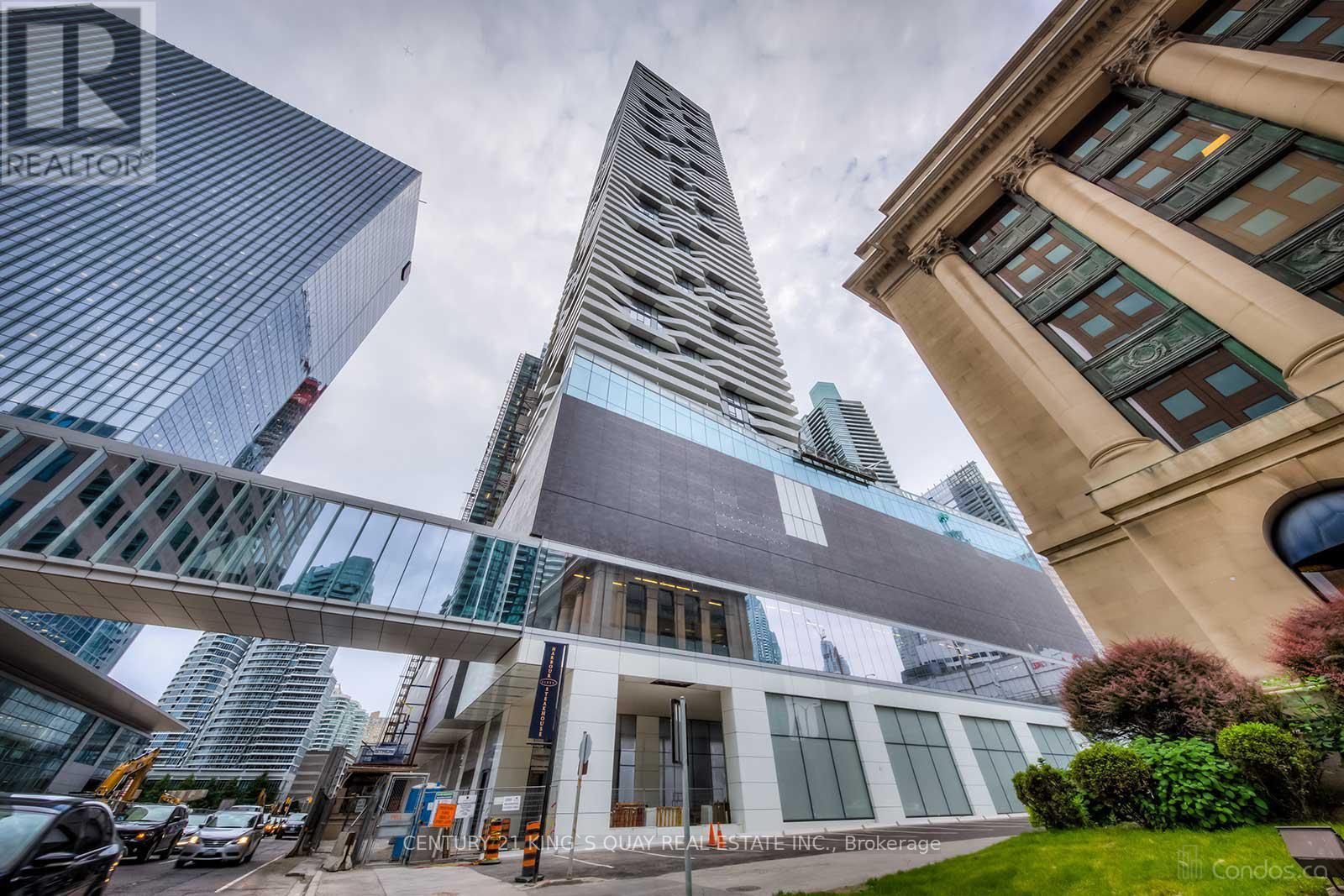 2804 - 100 HARBOUR STREET, Toronto, Ontario