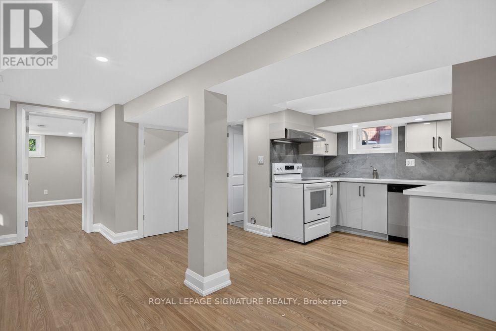 24 Glenshaw Crescent, Toronto, Ontario  M4B 2C9 - Photo 30 - E13719228