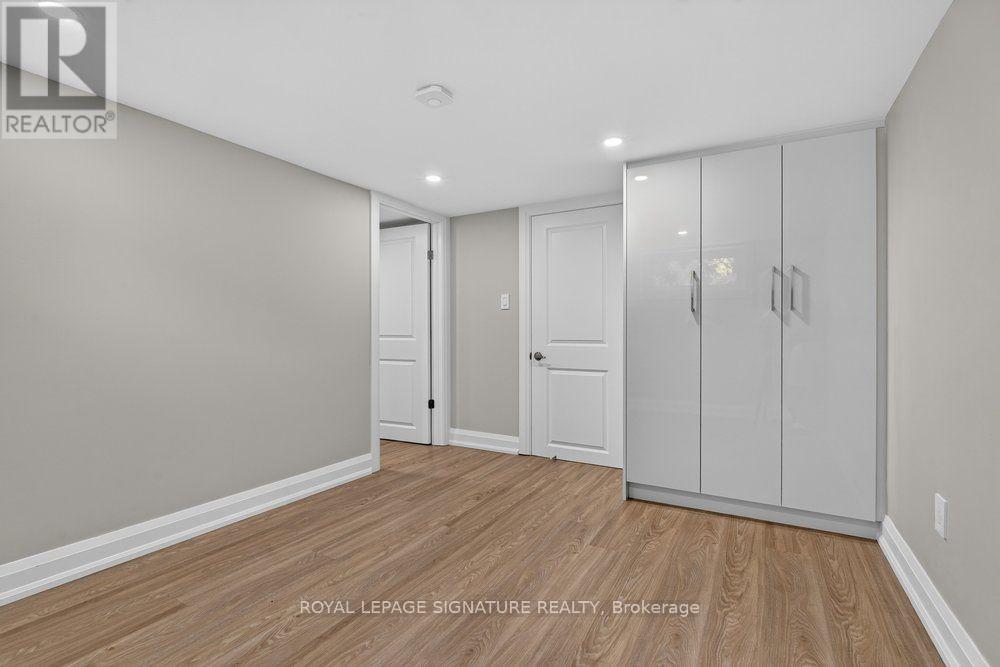 24 Glenshaw Crescent, Toronto, Ontario  M4B 2C9 - Photo 34 - E13719228