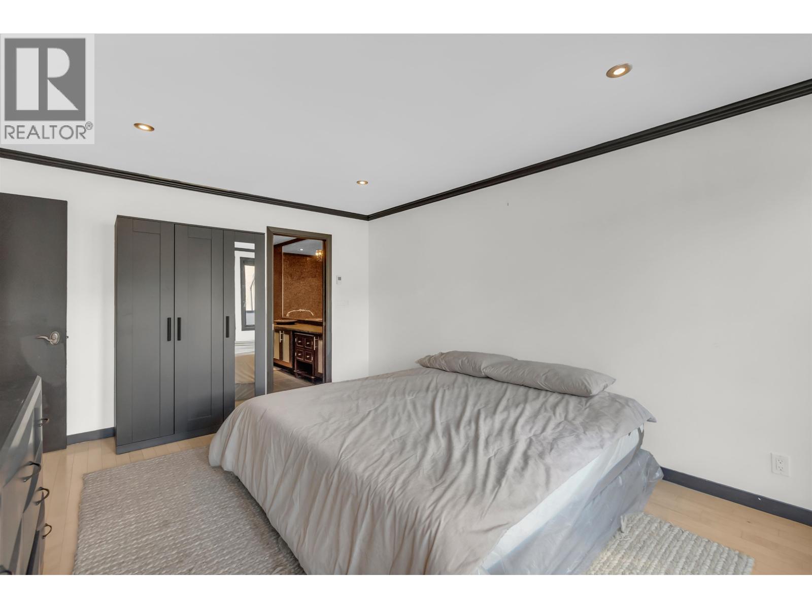 1848 W 1st Avenue, Vancouver, British Columbia  V6J 1G5 - Photo 25 - R3159409
