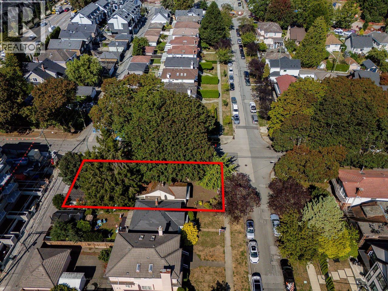 970 W 64th Avenue, Vancouver, British Columbia  V6P 2M1 - Photo 2 - R3159404