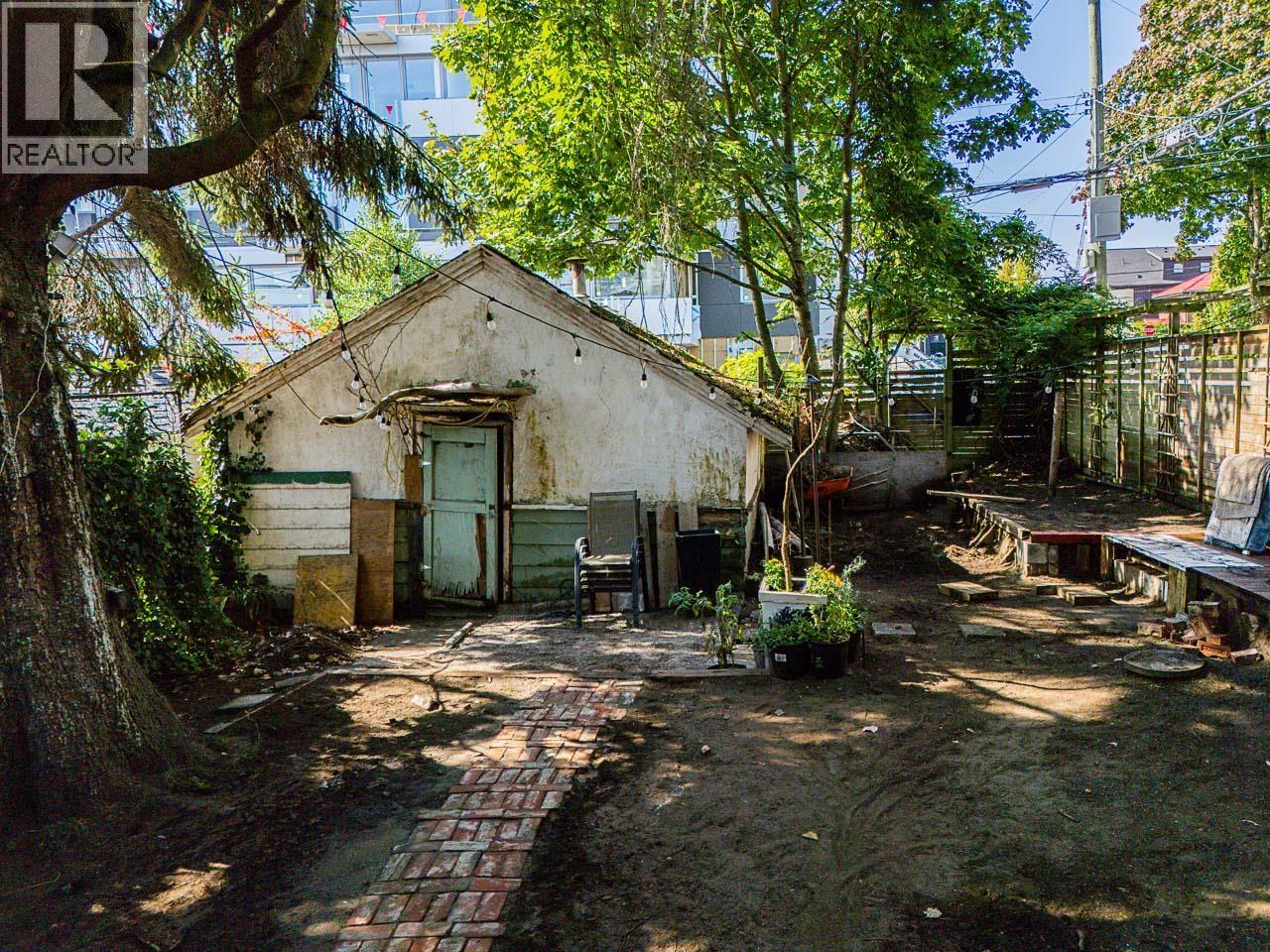970 W 64th Avenue, Vancouver, British Columbia  V6P 2M1 - Photo 9 - R3159404