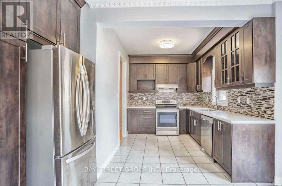 43 Avenida Street, Markham, Ontario  L3S 4J6 - Photo 3 - N13719202