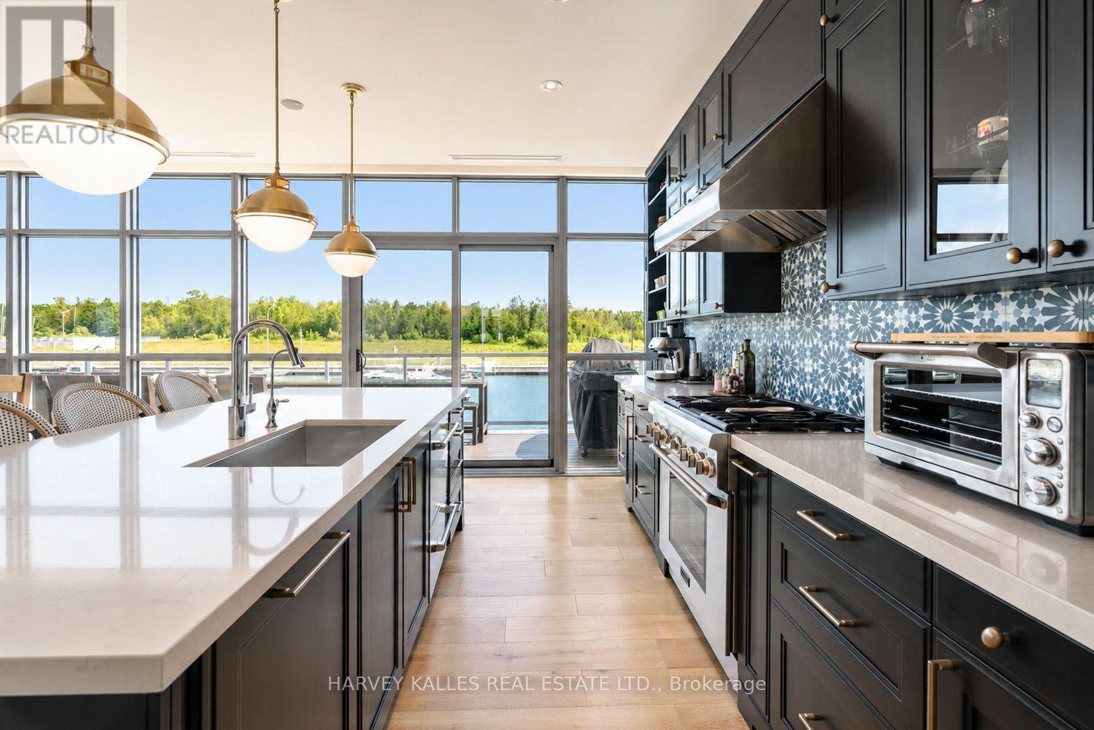 3787 Mangusta Court, Innisfil, Ontario  L9S 0L5 - Photo 16 - N13719282
