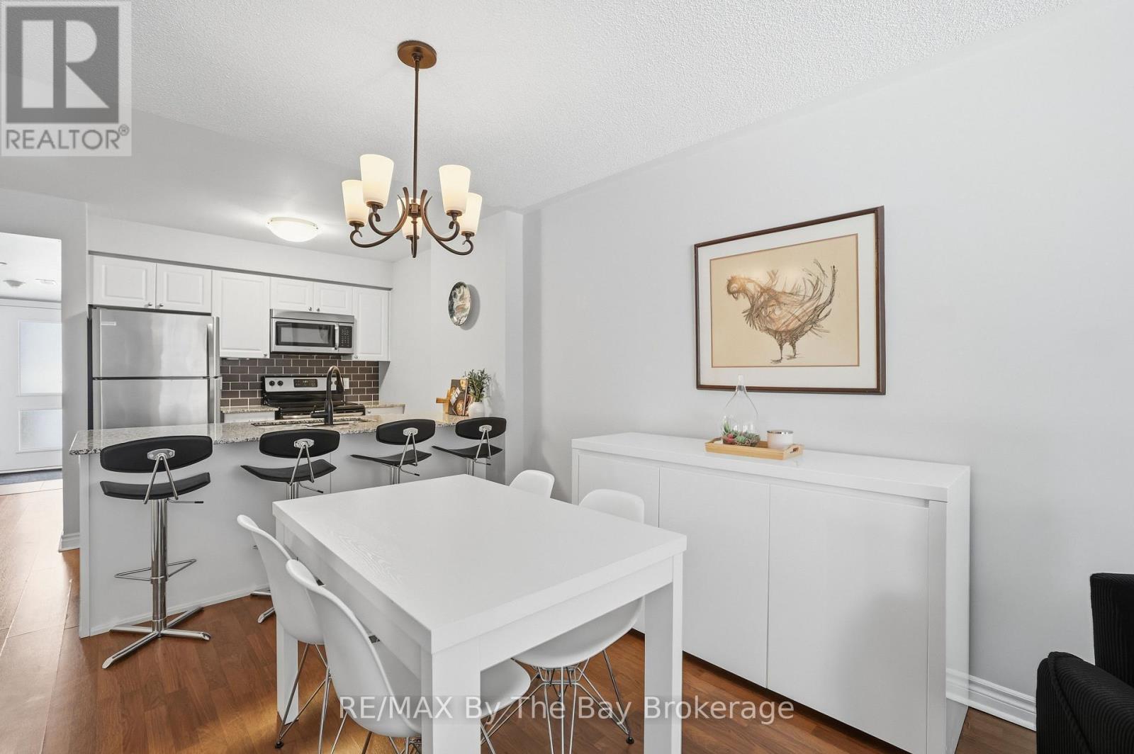 107 - 10 Brandy Lane Drive, Collingwood, Ontario  L9Y 0X4 - Photo 6 - S13719248