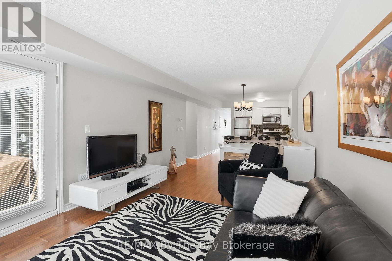 107 - 10 Brandy Lane Drive, Collingwood, Ontario  L9Y 0X4 - Photo 8 - S13719248