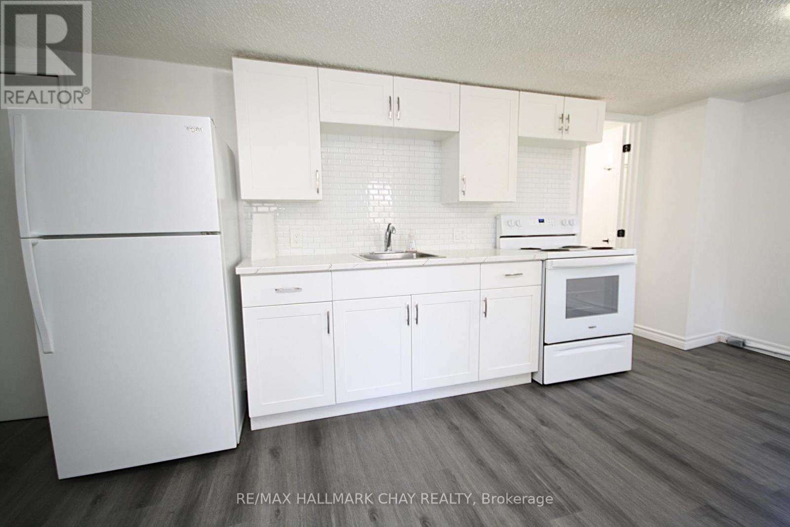 58 Queen St Street W, Springwater (Elmvale), Ontario  L0L 1P0 - Photo 17 - S13719268