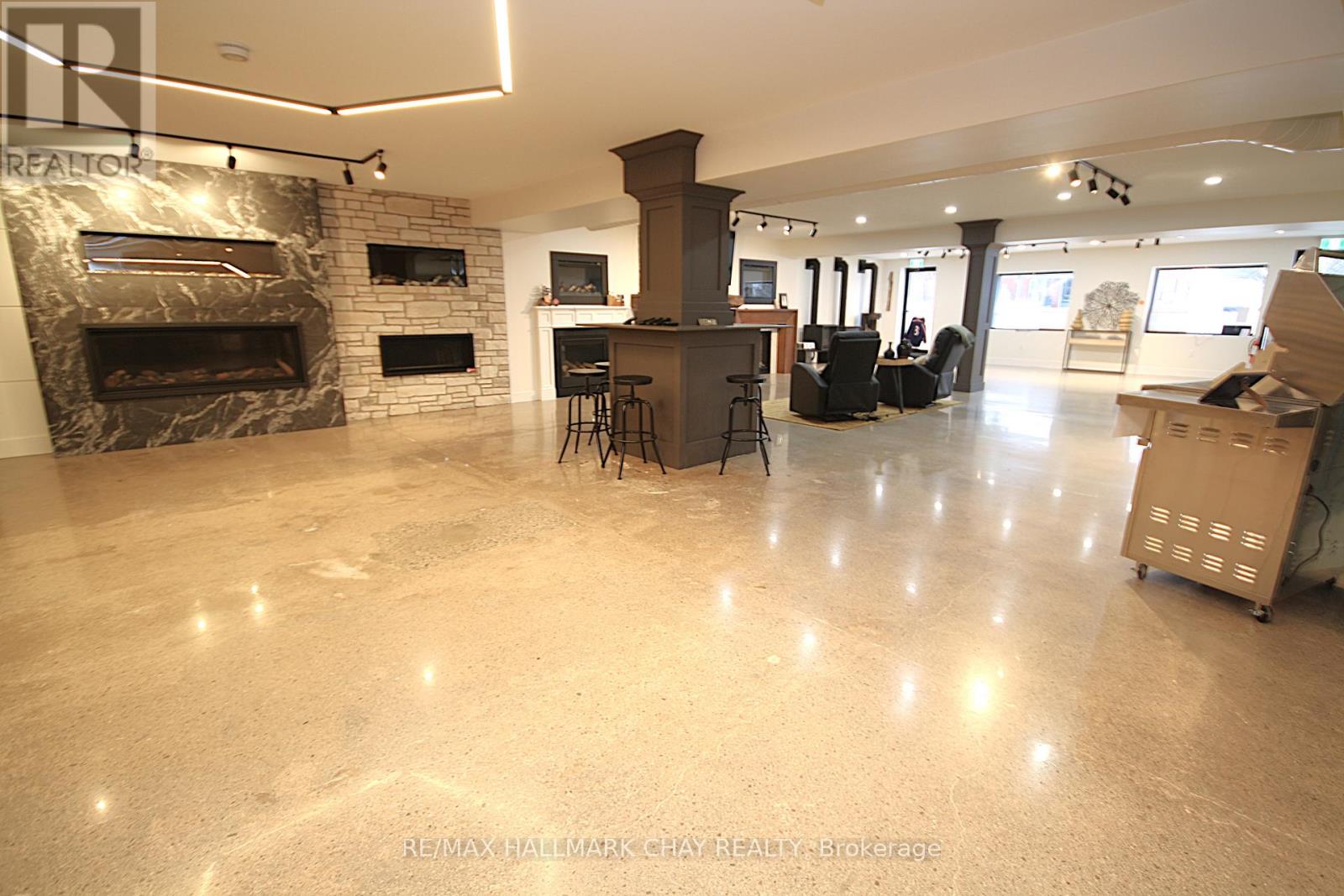 58 Queen St Street W, Springwater (Elmvale), Ontario  L0L 1P0 - Photo 6 - S13719268