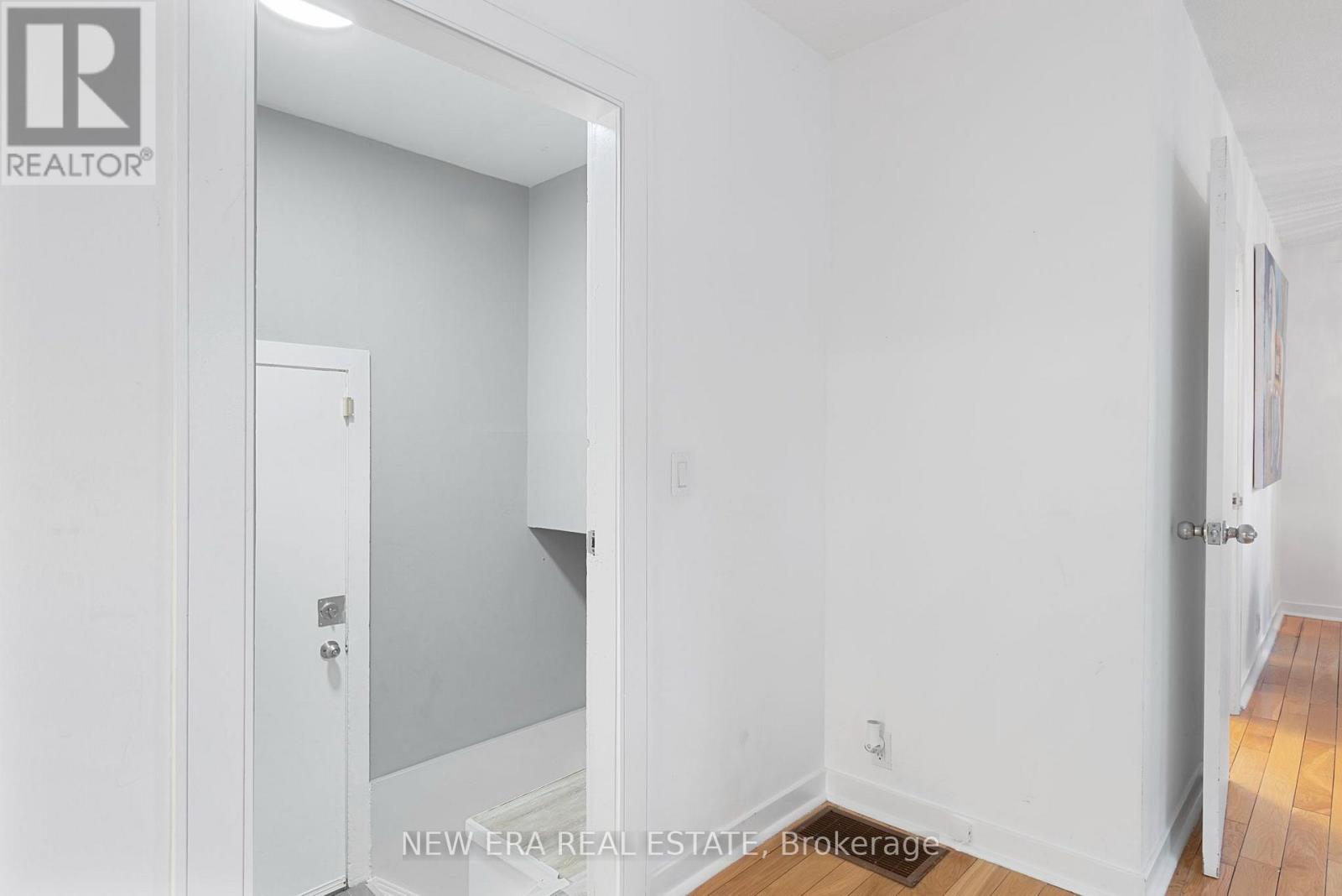 4246 Bloor Street W, Toronto, Ontario  M9C 1Z7 - Photo 24 - W13719200