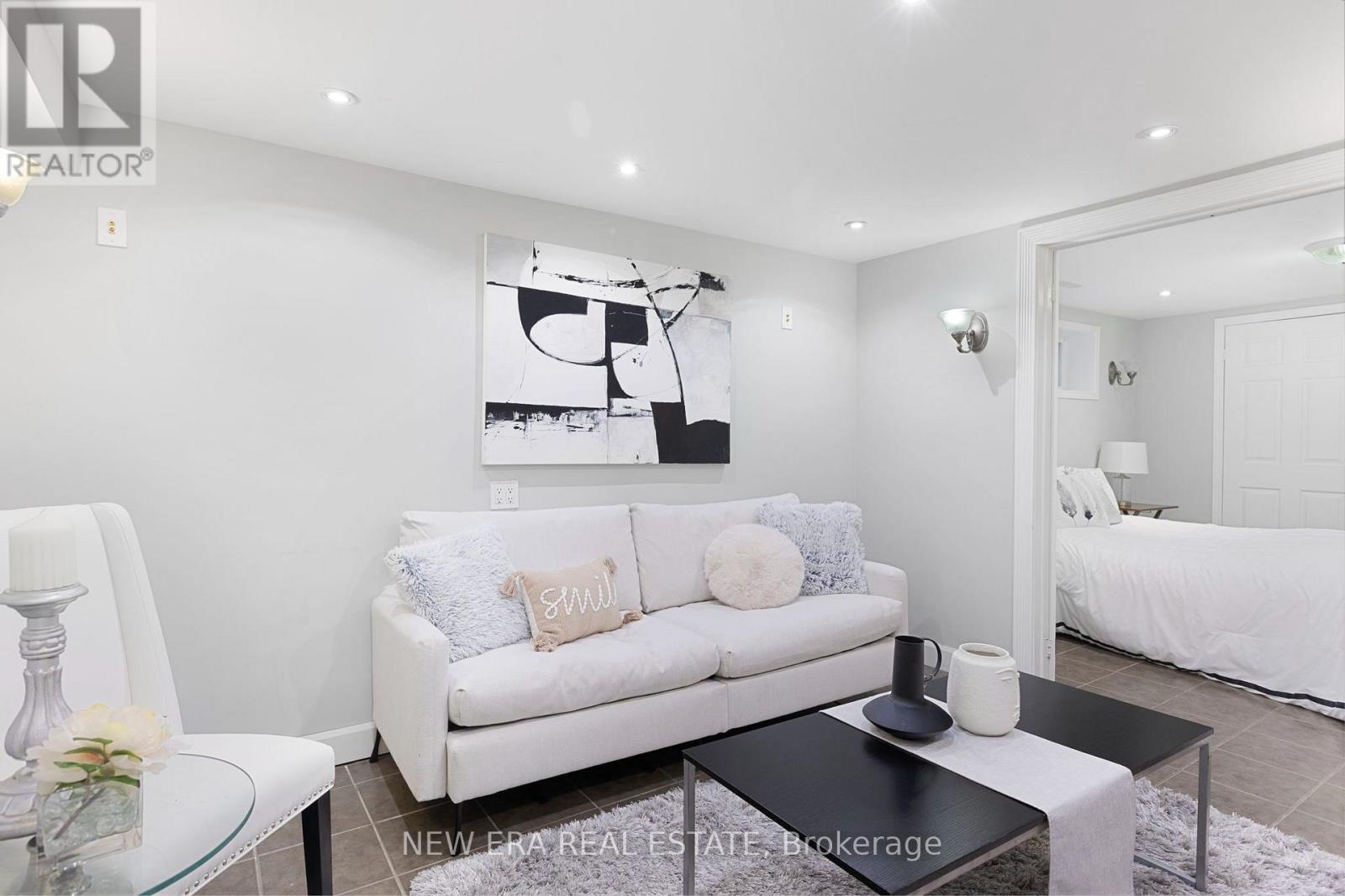 4246 Bloor Street W, Toronto, Ontario  M9C 1Z7 - Photo 27 - W13719200