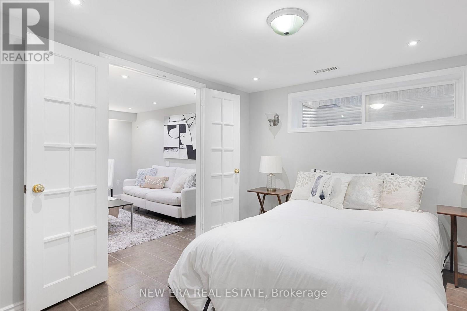 4246 Bloor Street W, Toronto, Ontario  M9C 1Z7 - Photo 28 - W13719200