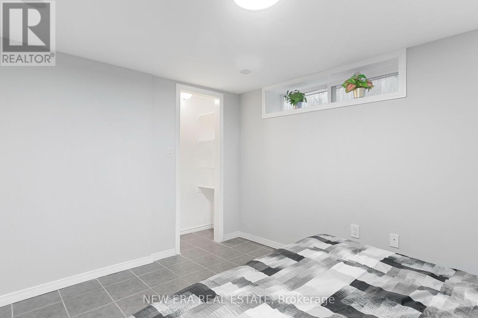 4246 Bloor Street W, Toronto, Ontario  M9C 1Z7 - Photo 30 - W13719200