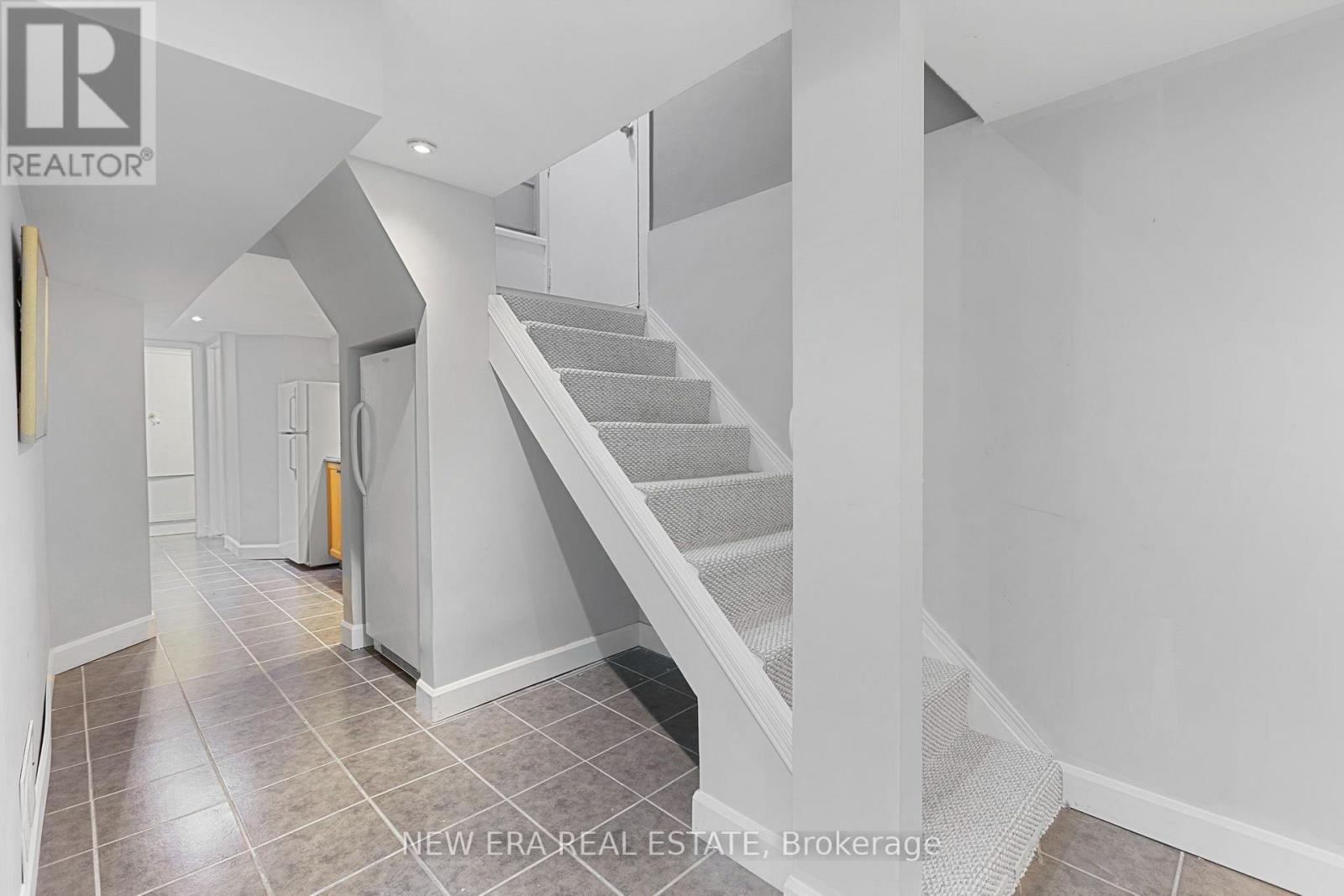 4246 Bloor Street W, Toronto, Ontario  M9C 1Z7 - Photo 34 - W13719200