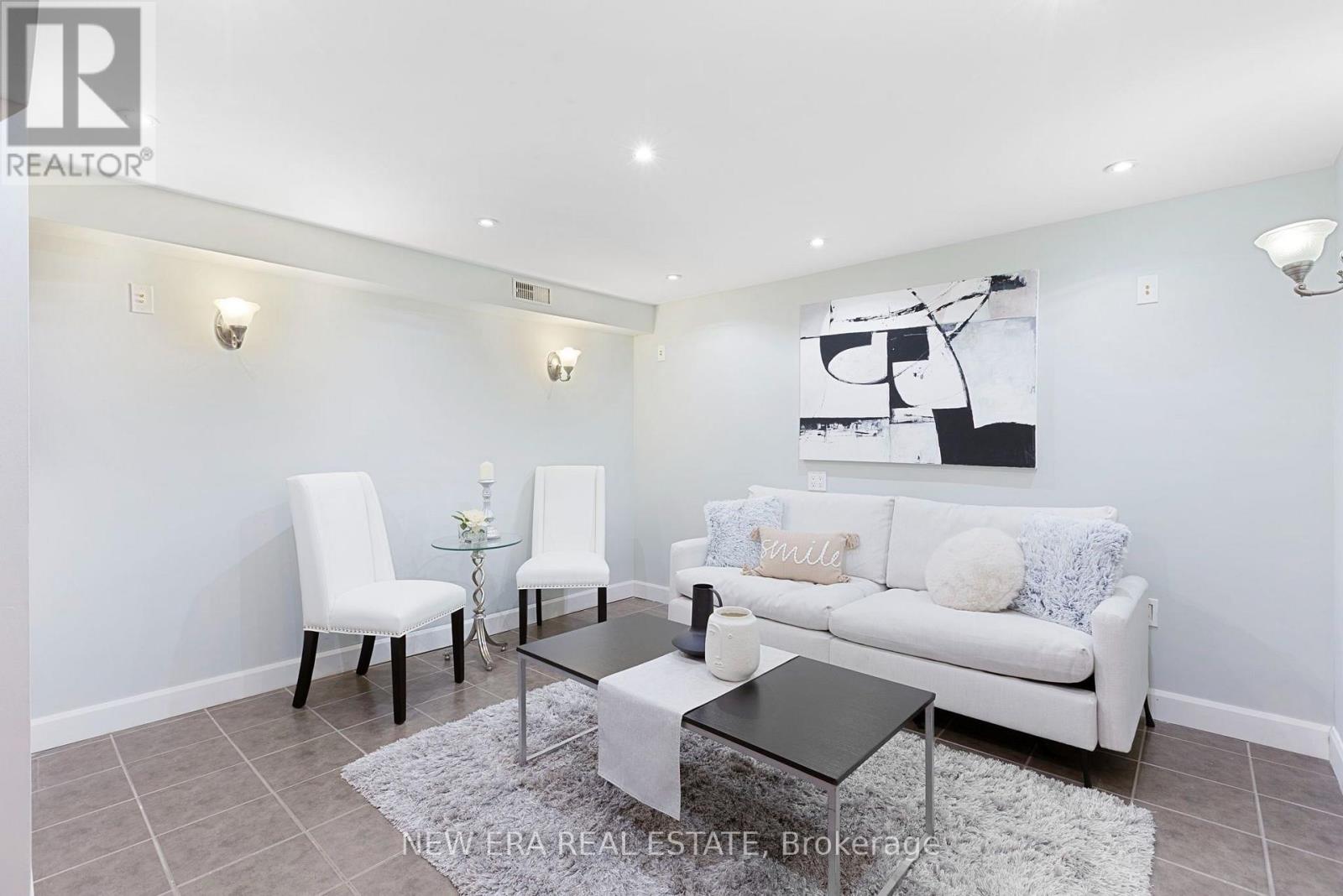 4246 Bloor Street W, Toronto, Ontario  M9C 1Z7 - Photo 35 - W13719200