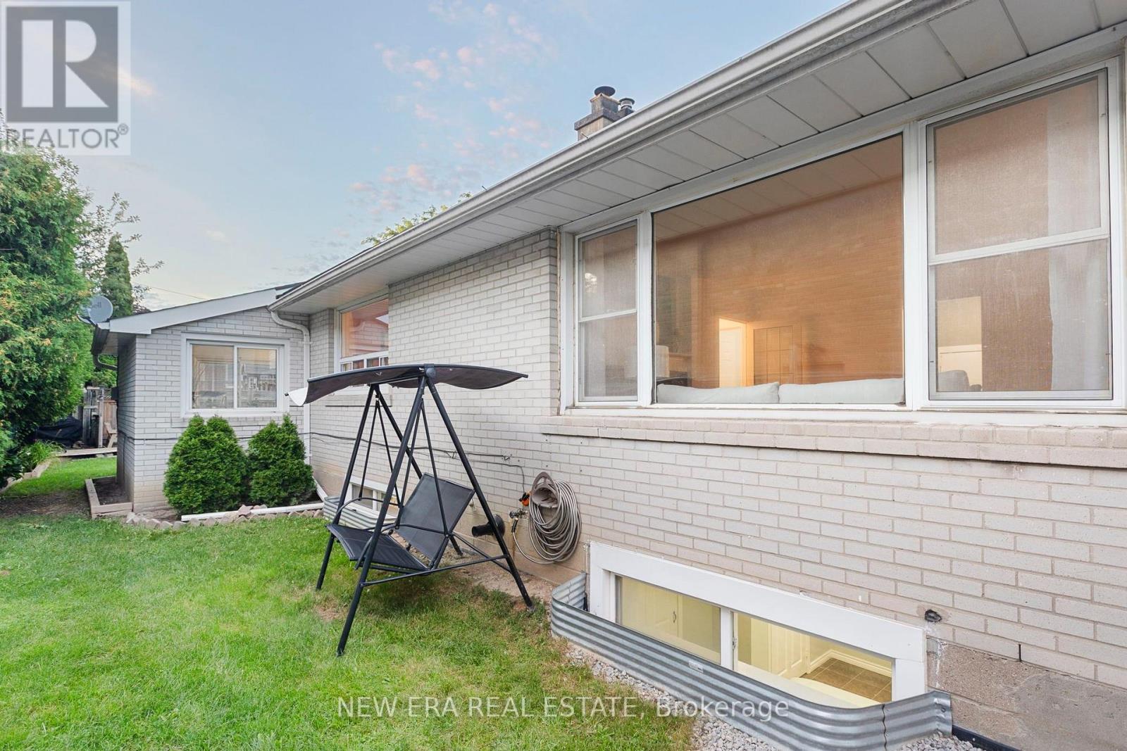 4246 Bloor Street W, Toronto, Ontario  M9C 1Z7 - Photo 47 - W13719200