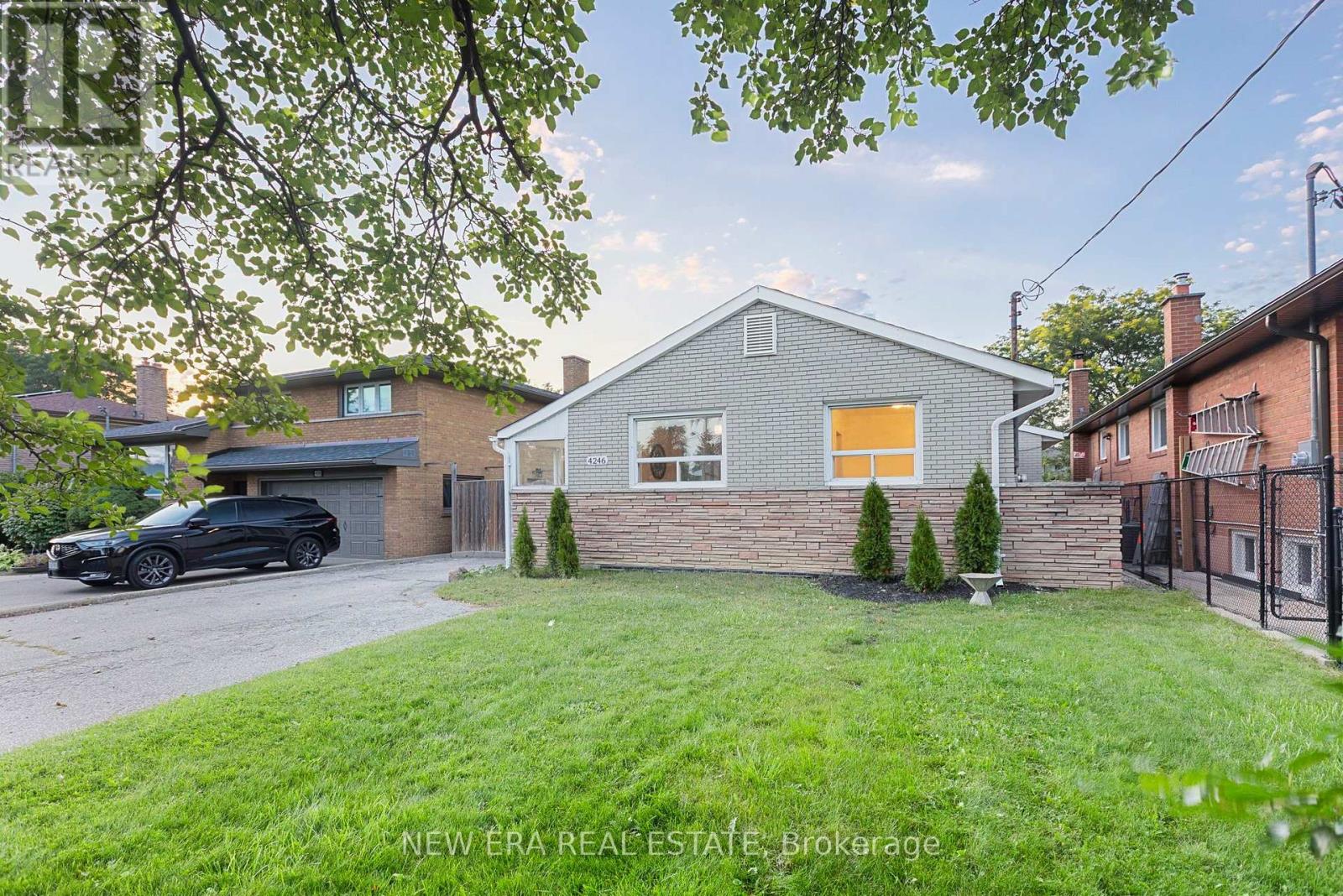 4246 Bloor Street W, Toronto, Ontario  M9C 1Z7 - Photo 48 - W13719200