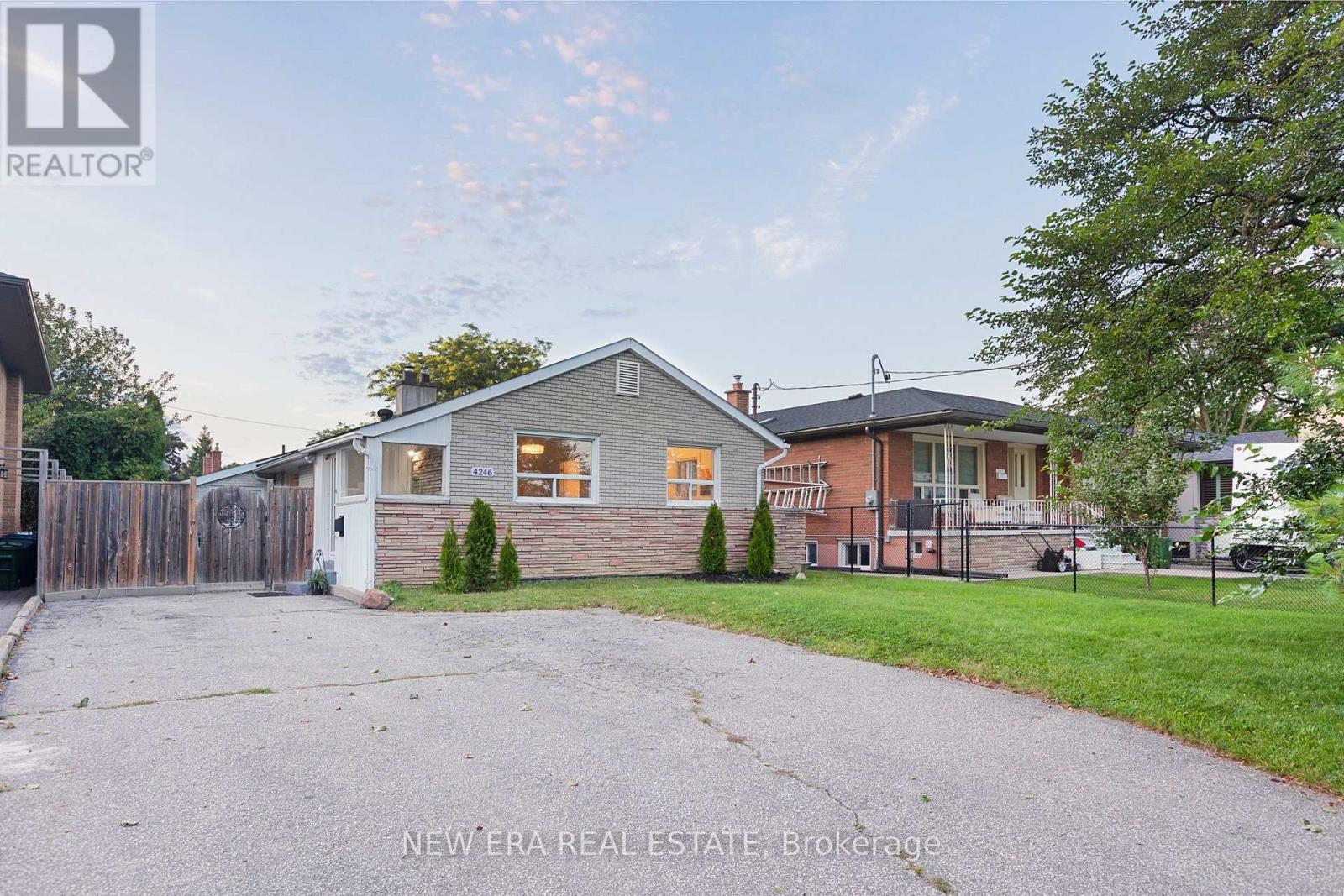 4246 Bloor Street W, Toronto, Ontario  M9C 1Z7 - Photo 49 - W13719200
