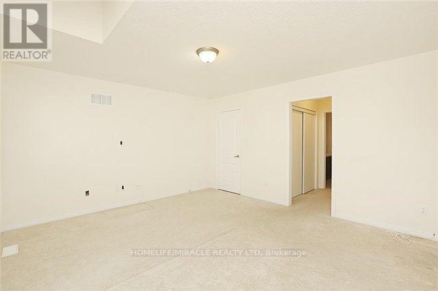 8 Arrowstone Court, Brampton, Ontario  L6R 3T5 - Photo 13 - W13719224