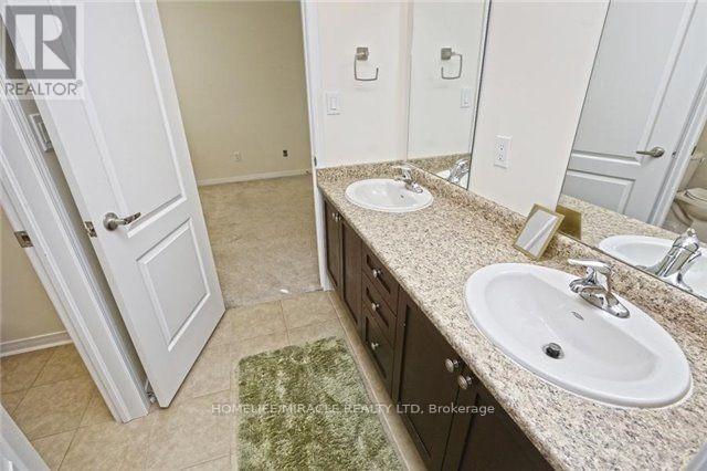 8 Arrowstone Court, Brampton, Ontario  L6R 3T5 - Photo 16 - W13719224