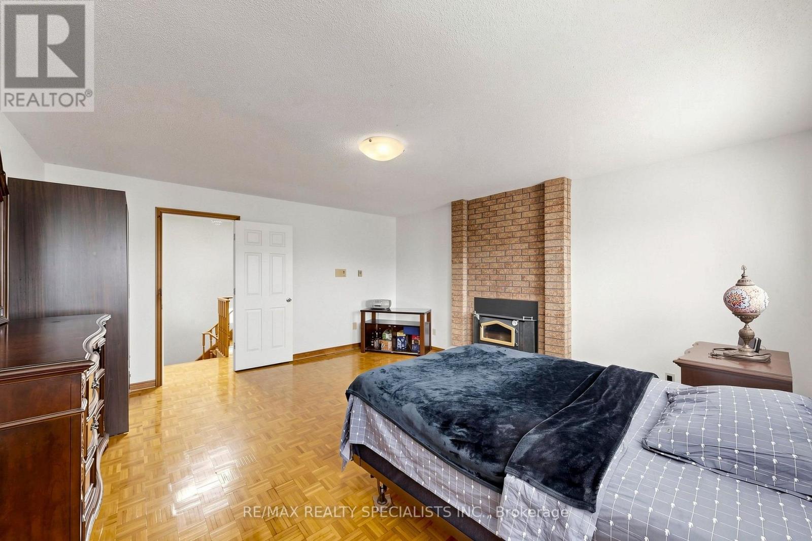 776 Savoy Crescent, Mississauga, Ontario  L5R 3C3 - Photo 21 - W13719270