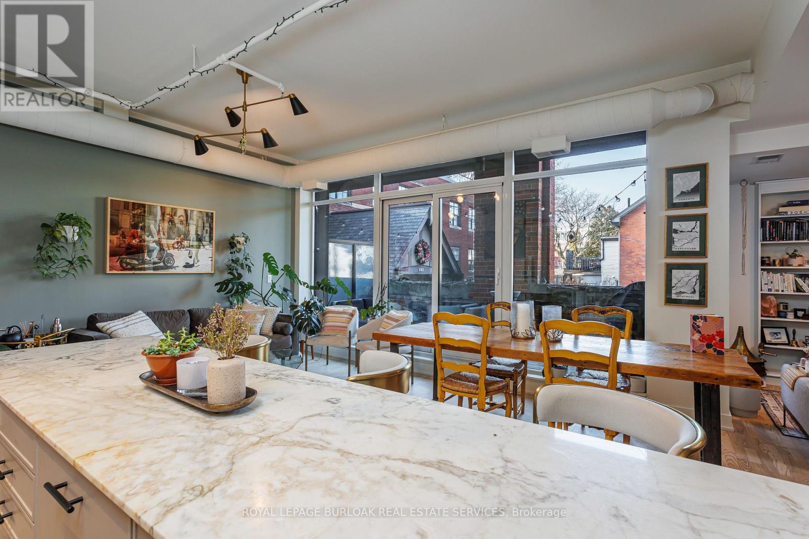 208 - 152 Annette Street, Toronto, Ontario  M6P 1P4 - Photo 7 - W13719272