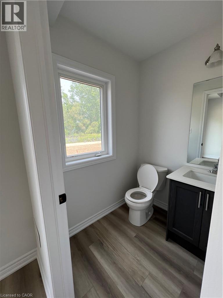 290 Equestrian Way Unit# 61, Cambridge, Ontario  N3E 0E7 - Photo 4 - 40849440