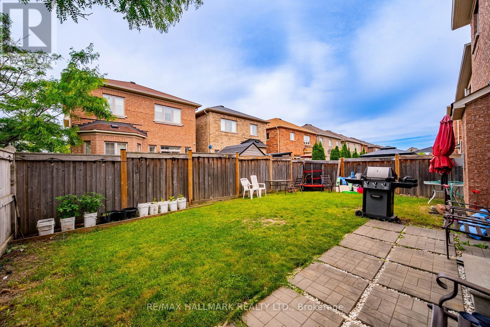 135 Glad Park Avenue, Whitchurch-Stouffville, Ontario  L4A 1X5 - Photo 41 - N13499678