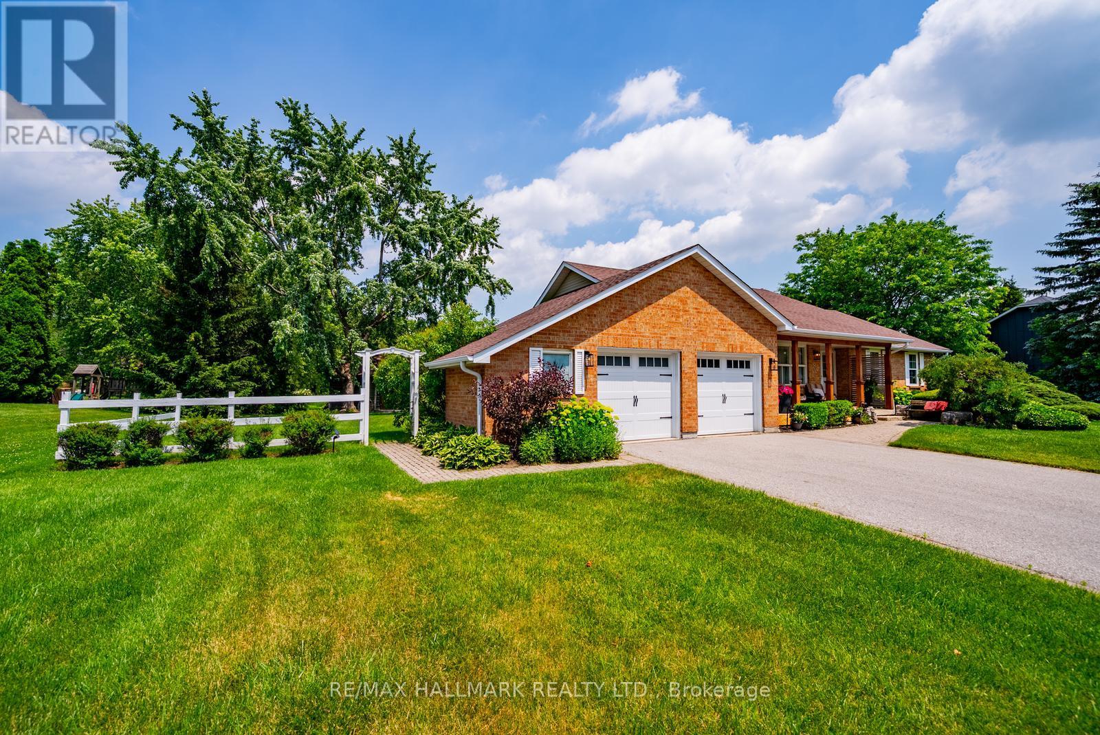245 Cam Fella Boulevard, Whitchurch-Stouffville, Ontario  L4A 7J5 - Photo 3 - N13512666