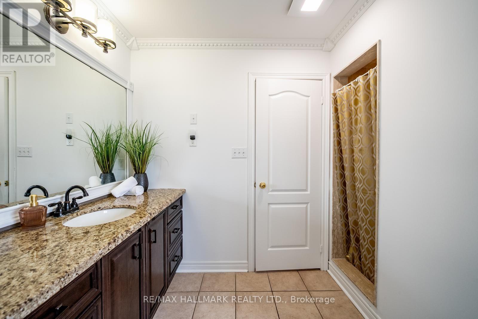 9 Flatbush Lane, Brampton, Ontario  L7A 2R6 - Photo 30 - W13558722