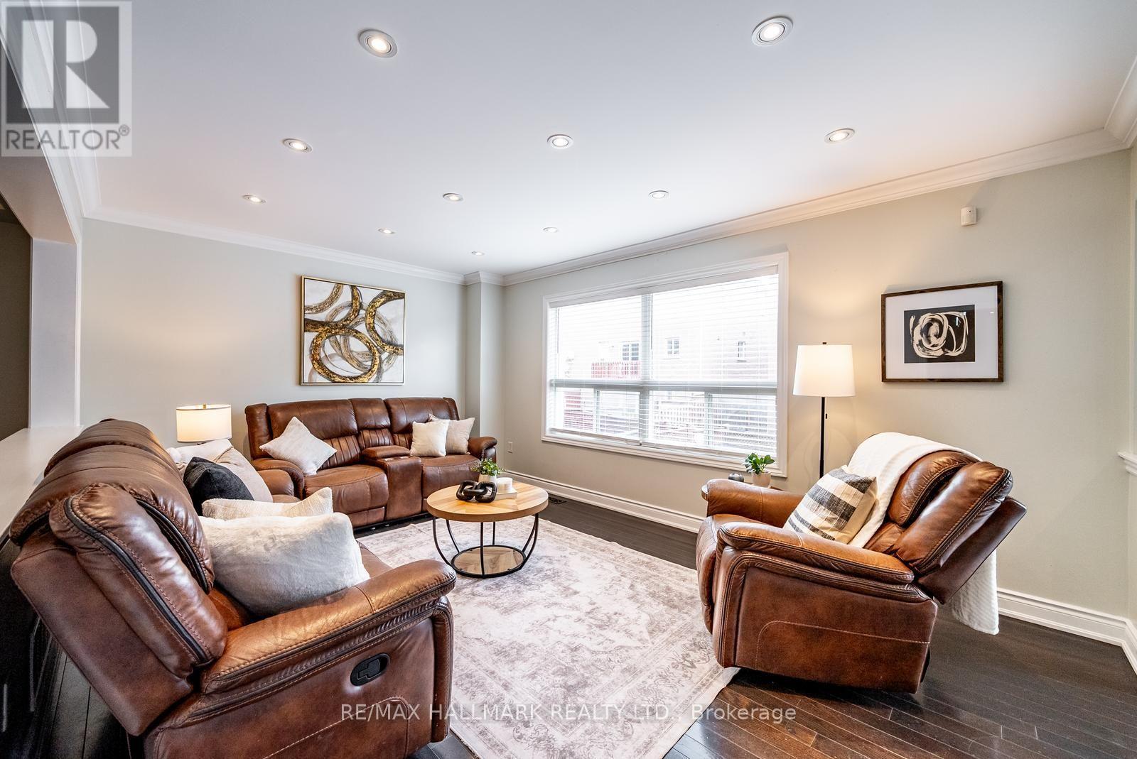 9 Flatbush Lane, Brampton, Ontario  L7A 2R6 - Photo 6 - W13558722