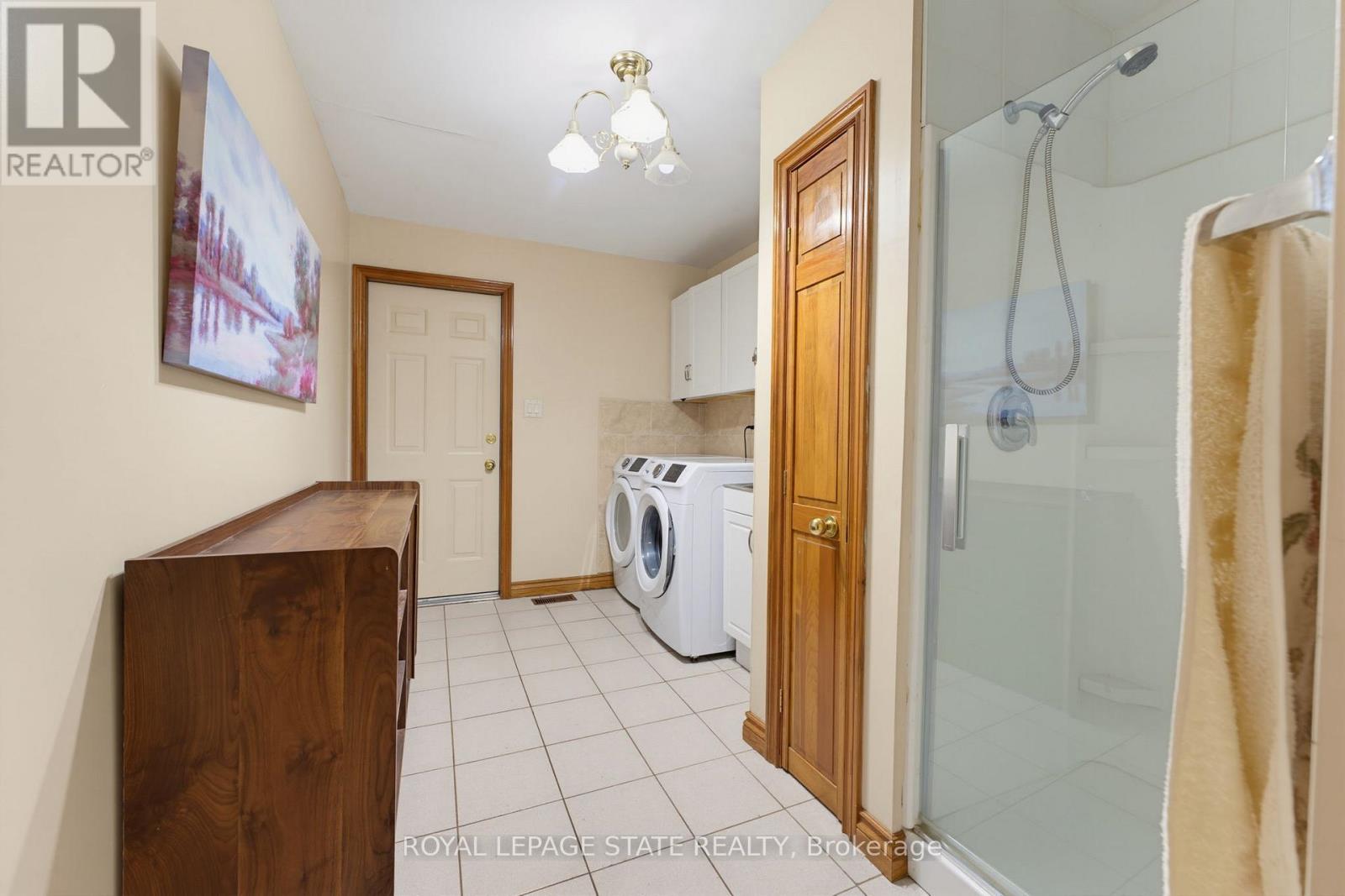 348 Shaver Road, Hamilton, Ontario  L9G 4K5 - Photo 19 - X13719226